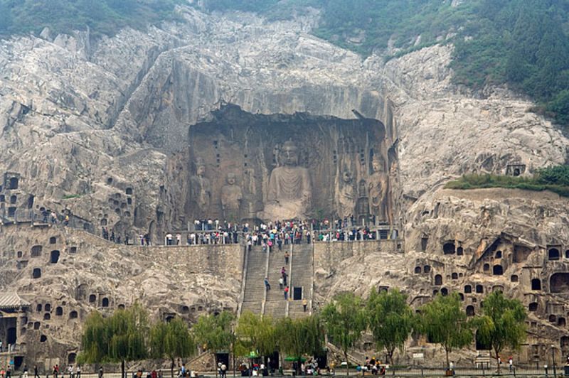 (ชมคลิป) จีนพบ”เตียงหินอ่อนขาว” สลักภาพพุทธศิลป์ในสุสานคู่รัก 1,400 ปี