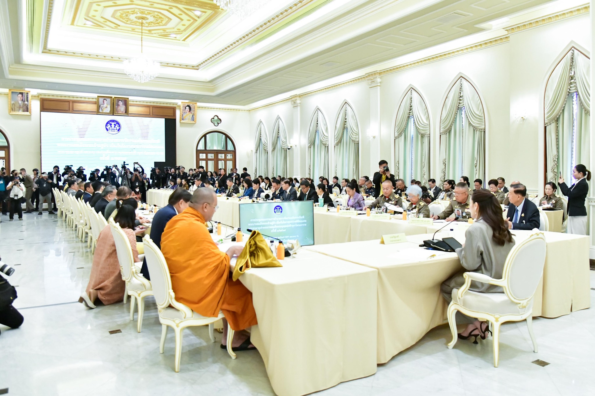 รัฐบาลจัดกิจกรรมเฉลิมพระเกียรติในหลวง เนื่องในโอกาสพระราชพิธีมหามงคลพระชนมายุเท่าองค์รัชกาลที่ 1