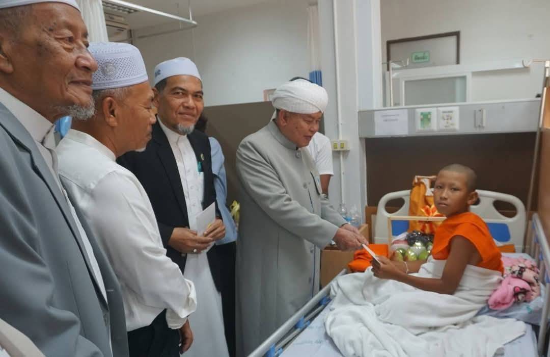 “จุฬาราชมนตรี” ส่งตัวแทนเข้าเยี่ยมและแสดงความเสียใจ กรณีพระภิกษุ-สามเณรบาดเจ็บและมรณภาพ