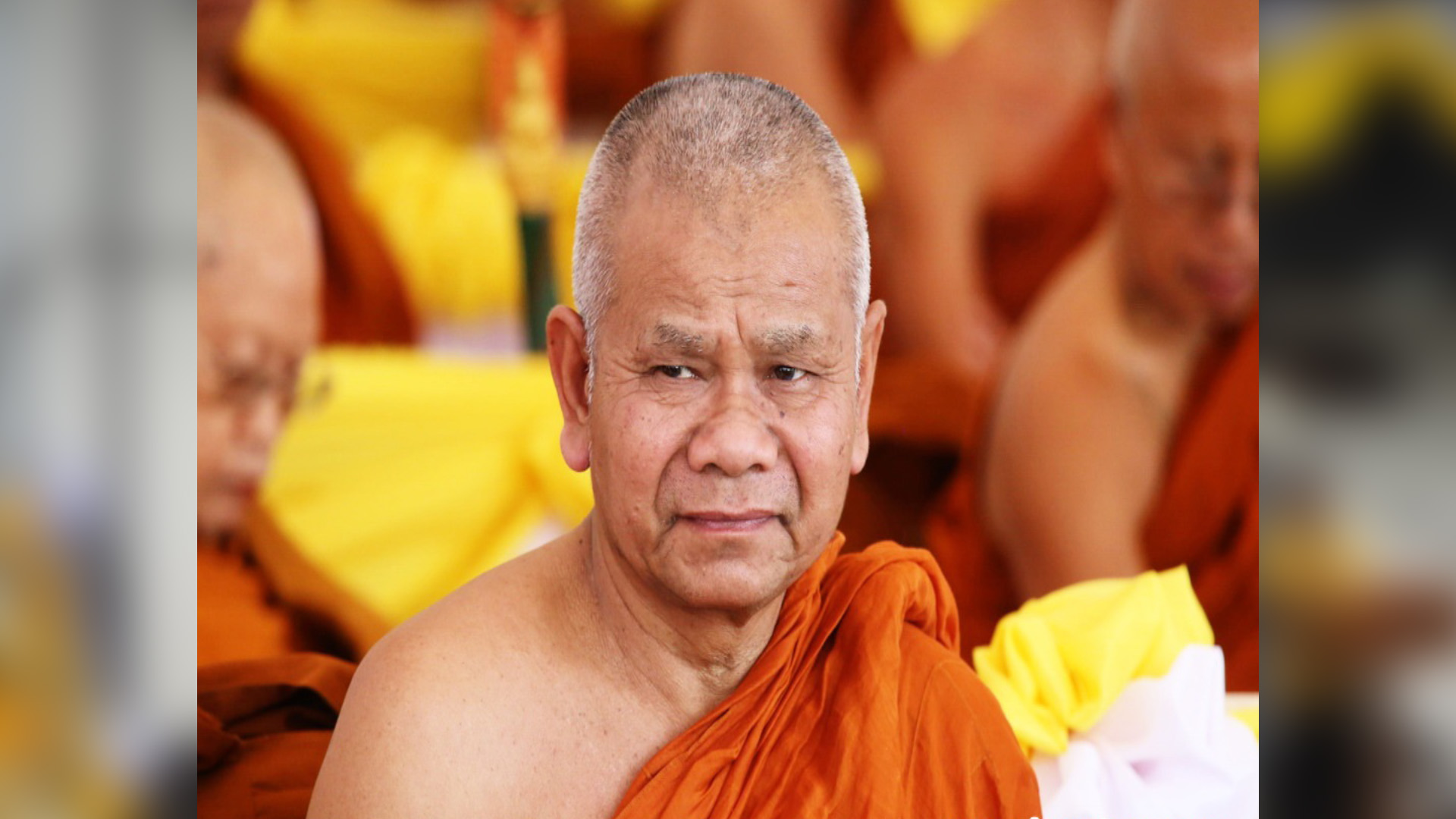 ถูกใจ “ชาวพุทธ” พระสายวัดป่าฟาด!! พระสมัยจรวดดาวเทียม “บวชเข้ามากินหรู อยู่สบาย”