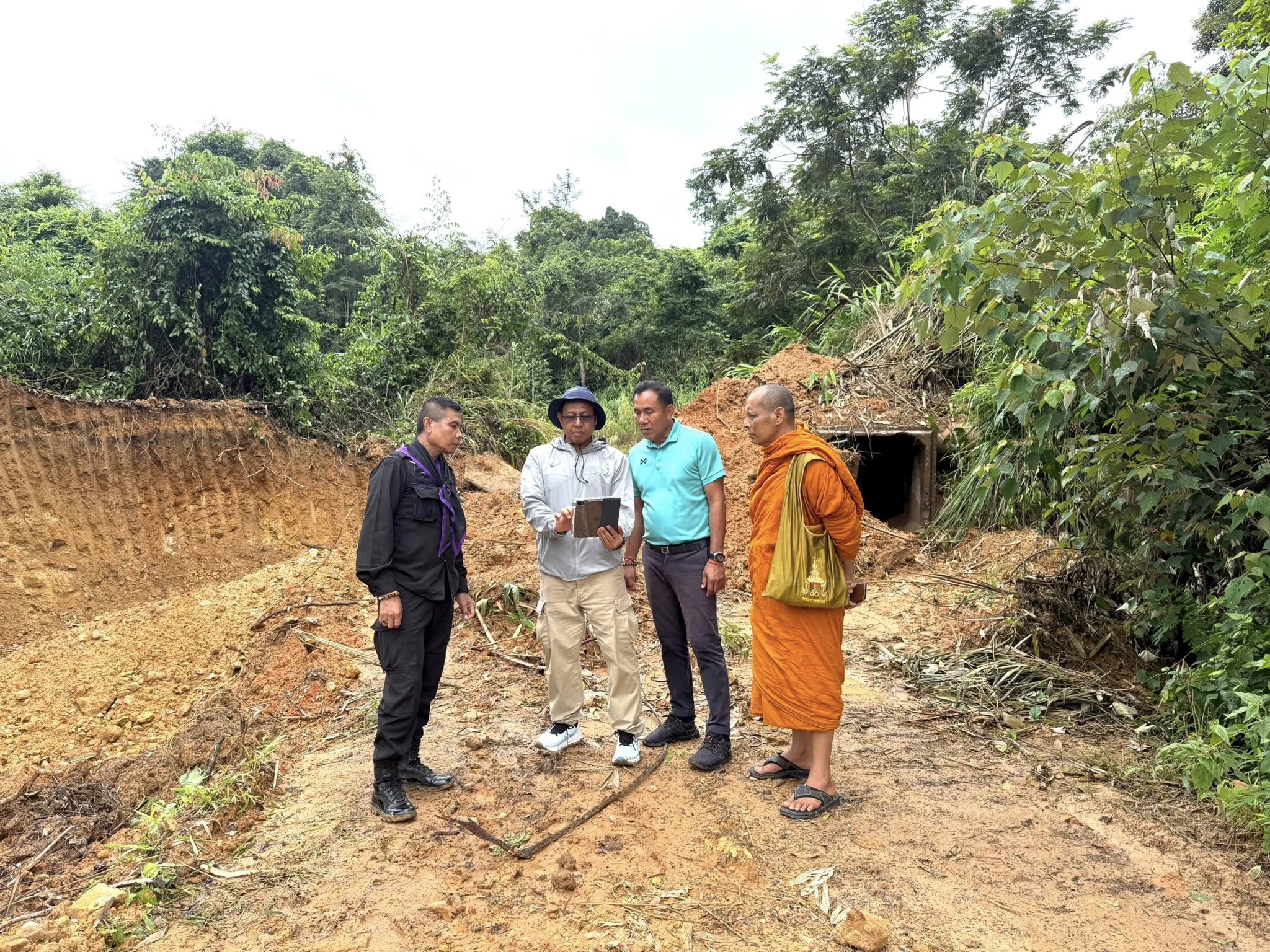  “เจ้าคุณเสียดายแดด” รับประกัน “ส.ส.อุบล ฯ ” ใส่เสื้อชมพูเข้าสภาเป็น “นักการเมืองน้ำดี” รักชาติรักแผ่นดิน!!