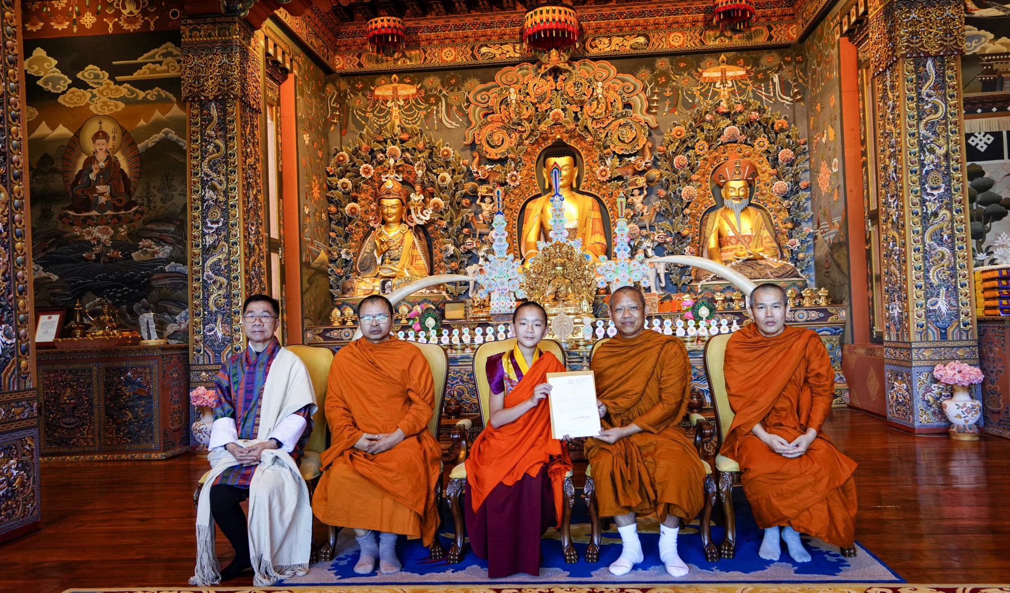 “มจร”ประชุมเตรียมพร้อม ถวายการต้อนรับ “สมเด็จไวโรจนะ รินโปเช” องค์ชายลามะน้อยแห่งภูฎาน เข้ารับปริญญาดุษฎีบัณฑิตกิตติมศักดิ์!!