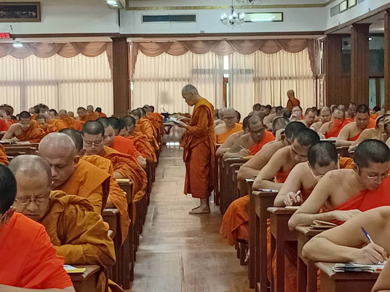 “แม่กองบาลี” เผยพระภิกษุ -สามเณร” สมัครสอบบาลี 28,859 รูป ออกกฎเหล็ก!! หากทุจริตฟันห้ามสอบ 5 ปี!!